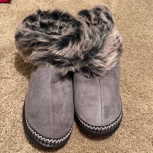 Gray Faux Fur Lined Slippers